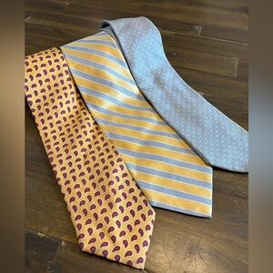Brooks Brothers Men’s Ties Bundle Paisley Stripe Pattern 3 Pc Yellow Blue Flaw